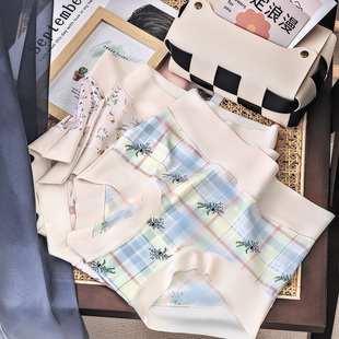 中高腰冰丝印花冰爽夏裸感锦纶速干芦荟香薰女内裤 三角裤