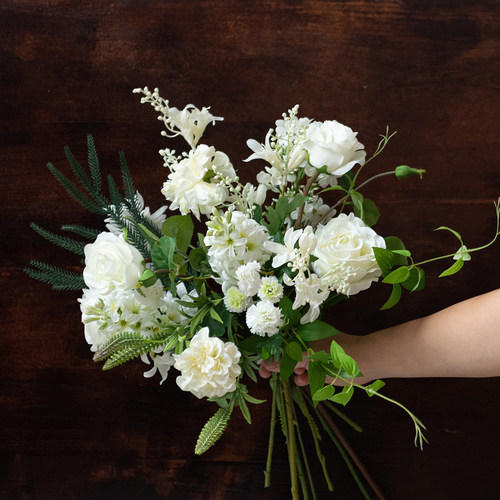 仿真花轻奢高端仿真花玫瑰花绿植摆件客厅餐桌面假花高级感摆设