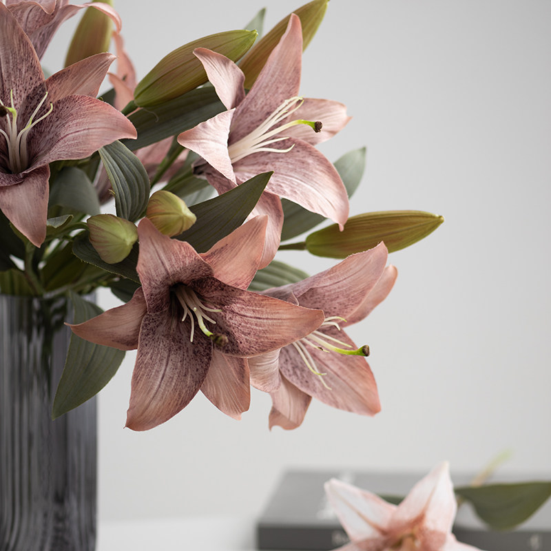 高枝百合花仿真花花束客厅餐桌摆设花艺假花花瓶插花室内装饰绢花