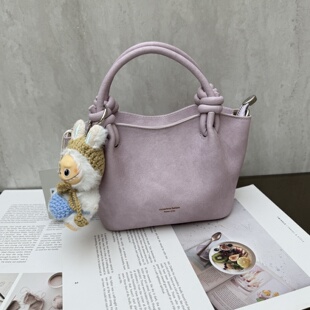 小众质感简约菜篮子手提包女2026早春新款百搭时尚褶皱单肩斜挎包