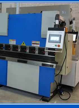 WC67K-40T/1600液压折弯机 小型数控折弯机 小型折弯机