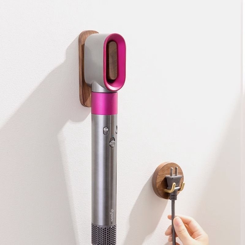 适用戴森卷发棒收纳架免打孔Dyson美发造型器置物架壁挂式木挂架
