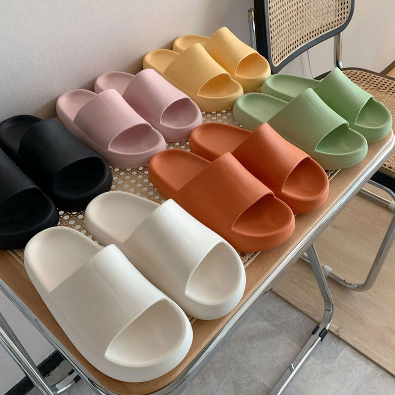 简约爆款防滑防臭踩屎感情侣拖鞋