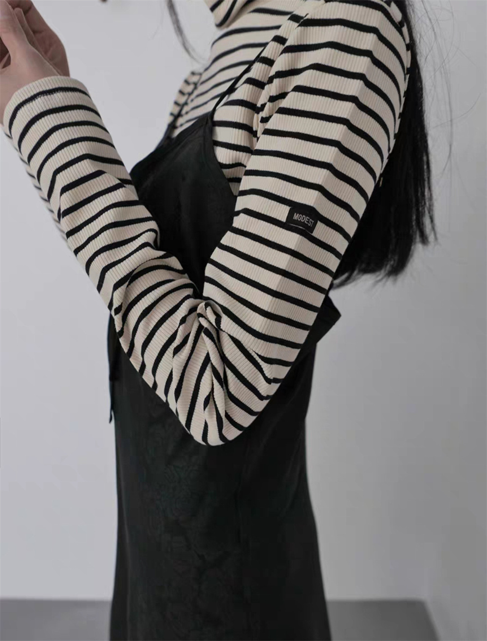 modest_mood针织打底衫韩国东大门冬季撞色条纹女装上衣高领毛衣