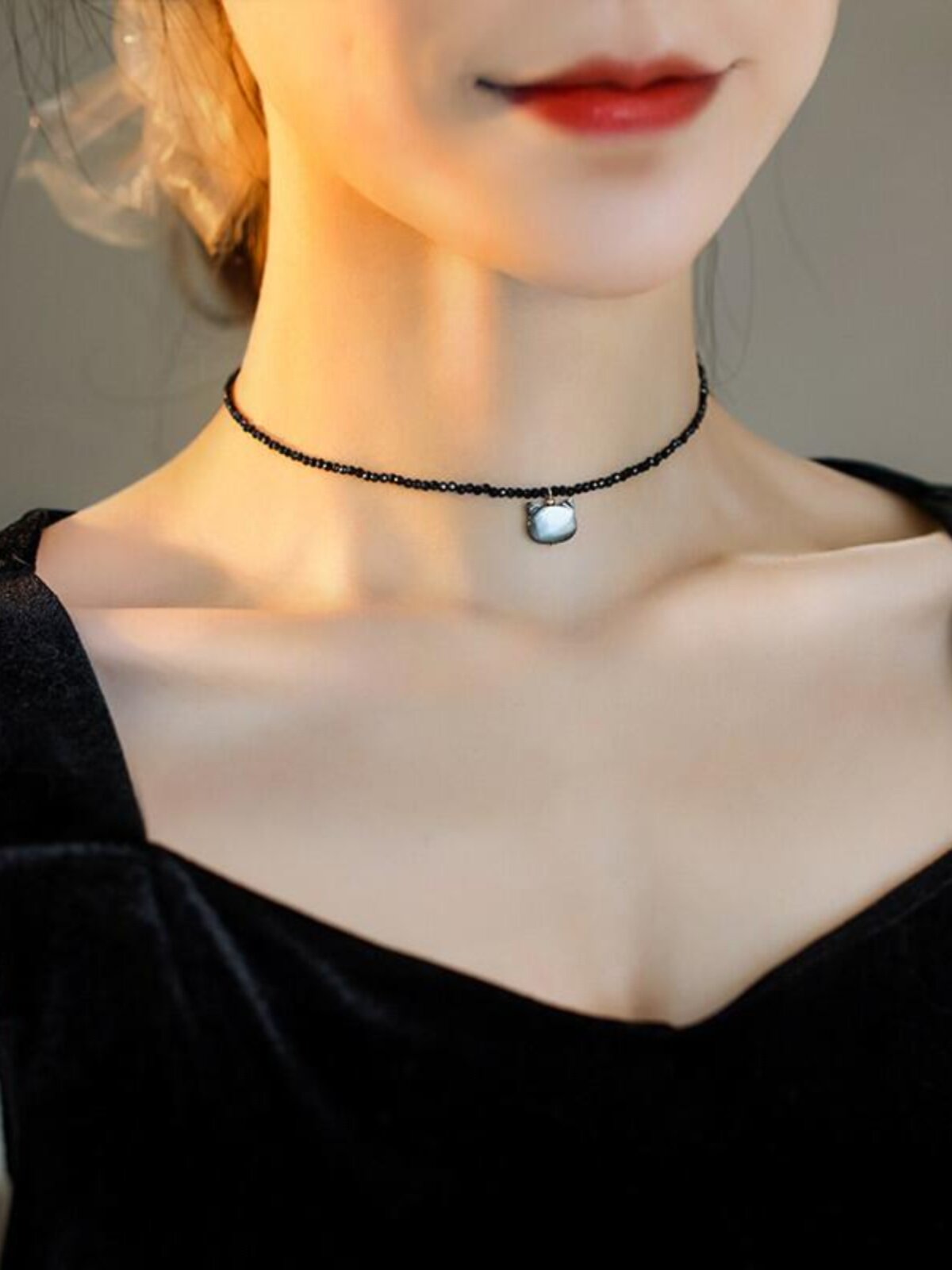 천연 블랙 크리스탈 고양이 목걸이 라이트 럭셔리 틈새 하이엔드 다용도 14K 골드 충전 변색되지 않는 목걸이