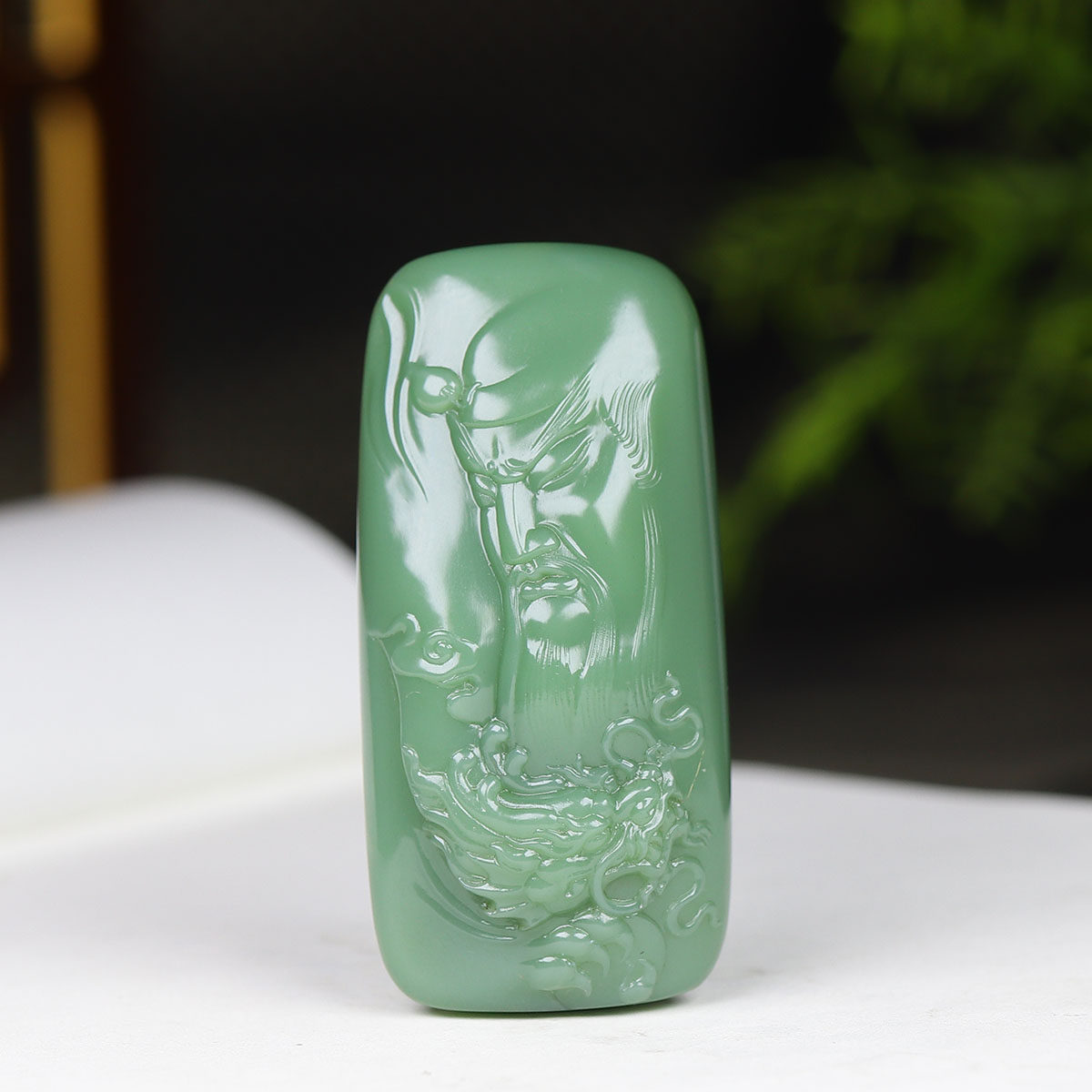 （古晨珠宝）俄罗斯和田玉粉绿碧玉关公挂件吊坠玉坠忠义千秋49g