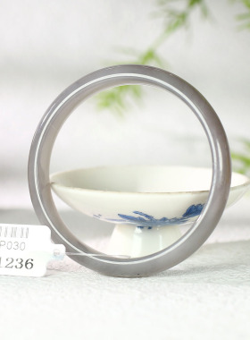 古晨和田玉烟紫手镯玉镯