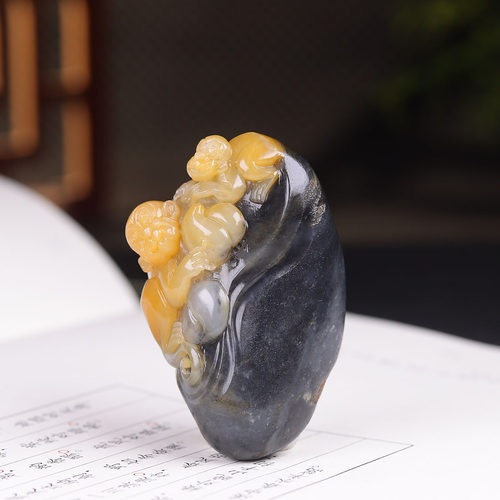 (古晨珠宝) 新疆和田玉黄沁青花籽料猴挂件吊坠玉坠代代封侯60g