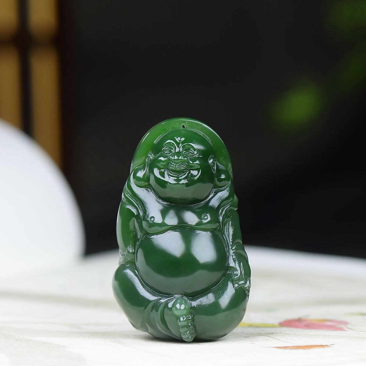 （古晨珠宝）俄罗斯和田玉菠菜绿碧玉弥勒佛挂件吊坠玉坠22g