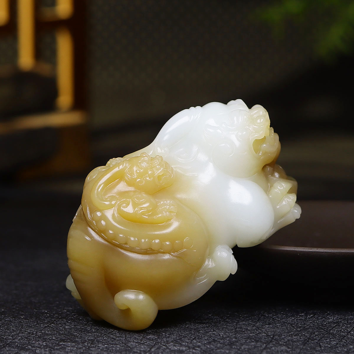 （古晨珠宝）新疆和田玉糖白玉貔貅把件手玩招财进宝210g
