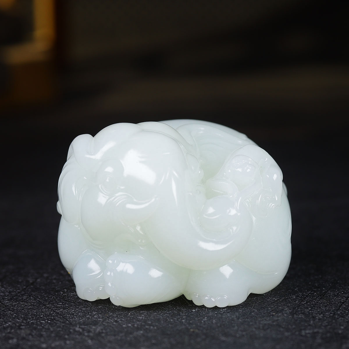 （古晨珠宝）新疆和田玉白玉大象猴子手把件手玩封侯拜相177g