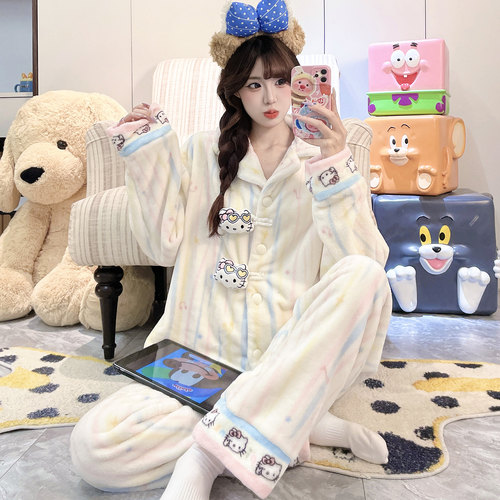 秋冬加绒加厚女珊瑚绒睡衣套装