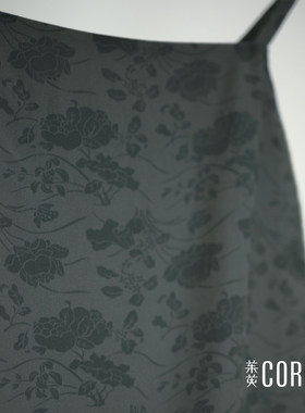 茱萸CORNUS 曲院秋荷  春夏真丝吊带汉服内搭新品印花