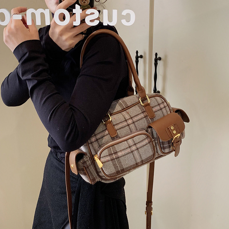 英格兰复古格纹保龄球包高颜值学院风少女手提包多口袋单肩斜挎包