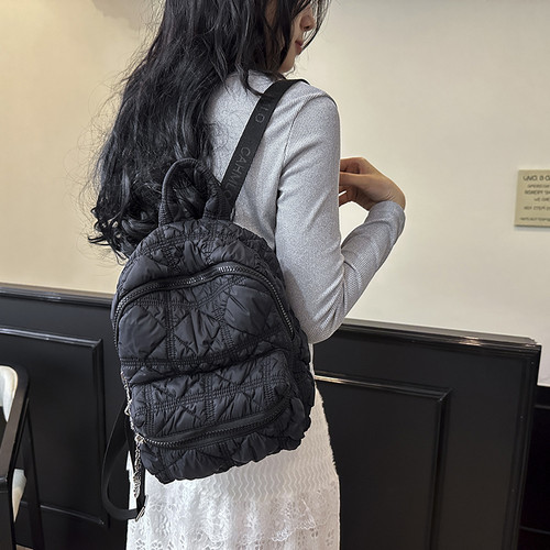 韩版流行黑色棉服双肩包女小香风菱格背包高级感超轻便旅行小书包