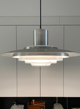 丹麦设计师飞碟餐厅吊灯北欧后现代p376包豪斯吧台岛台饭厅餐桌灯