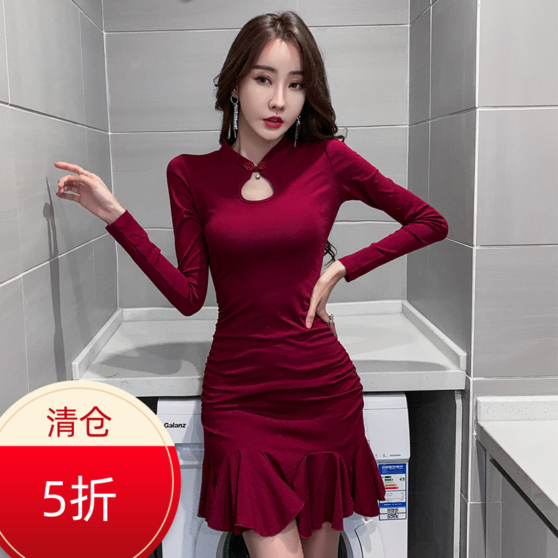 性感气质连衣裙女神范秋装2023年新款女荷叶边紧身显瘦鱼尾包臀裙