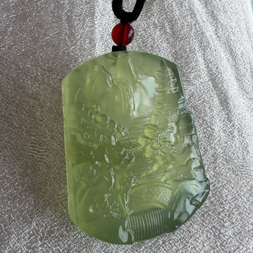 天然岫岩玉山水牌子保真吊坠