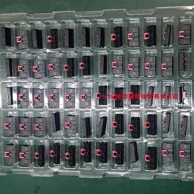 10159549-126KALF 130KALF WireLock  26~30P FCI汽车连接器