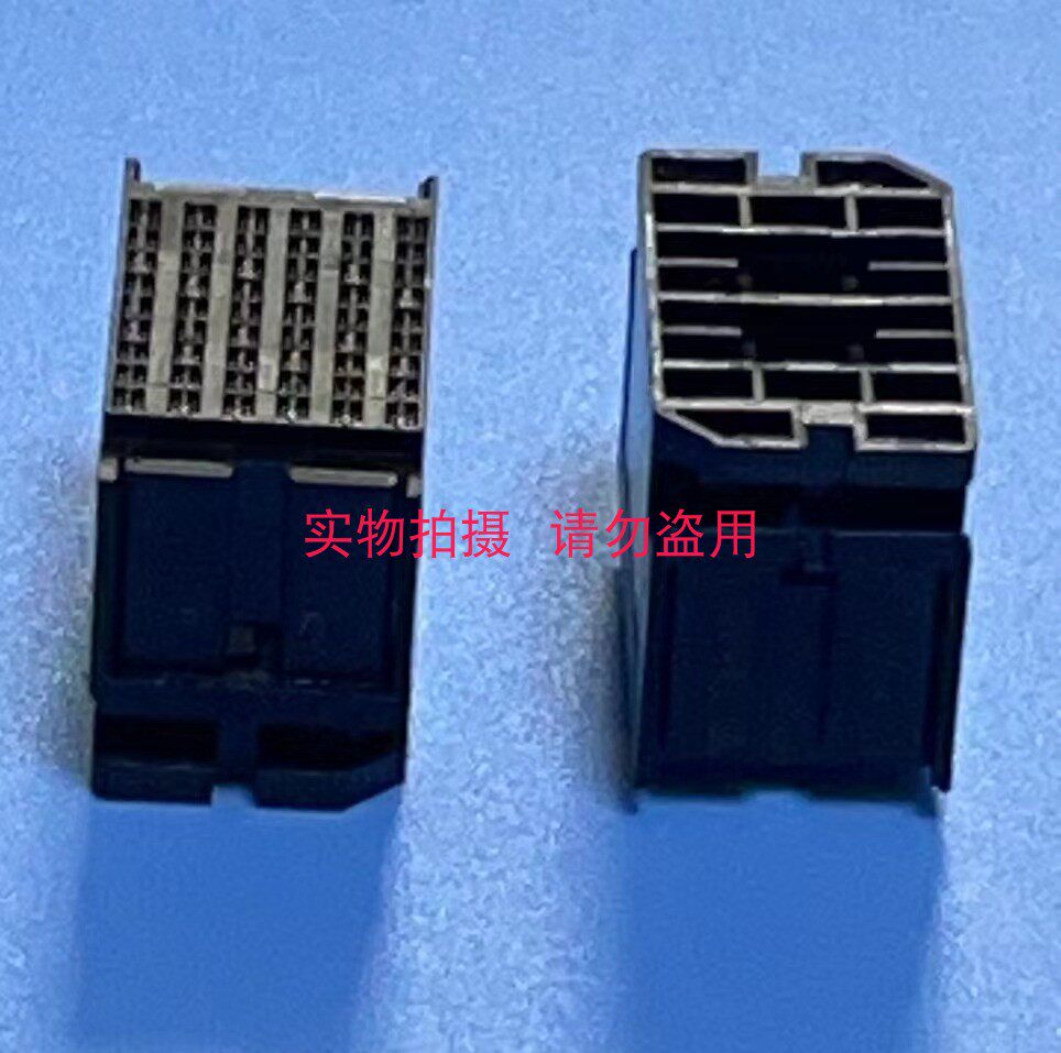 10122769-101LF FCI 高速背板 现货 AirMax VS2® 直公 3*6 54P