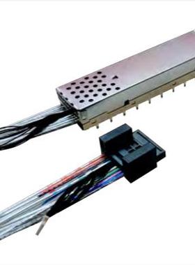 V59-YC026 1x1 OSFP OverPass™ connector & std height cage t