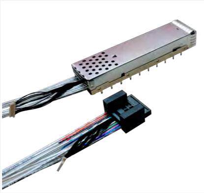 V59-YC026 1x1 OSFP OverPass™ connector & std height cage t