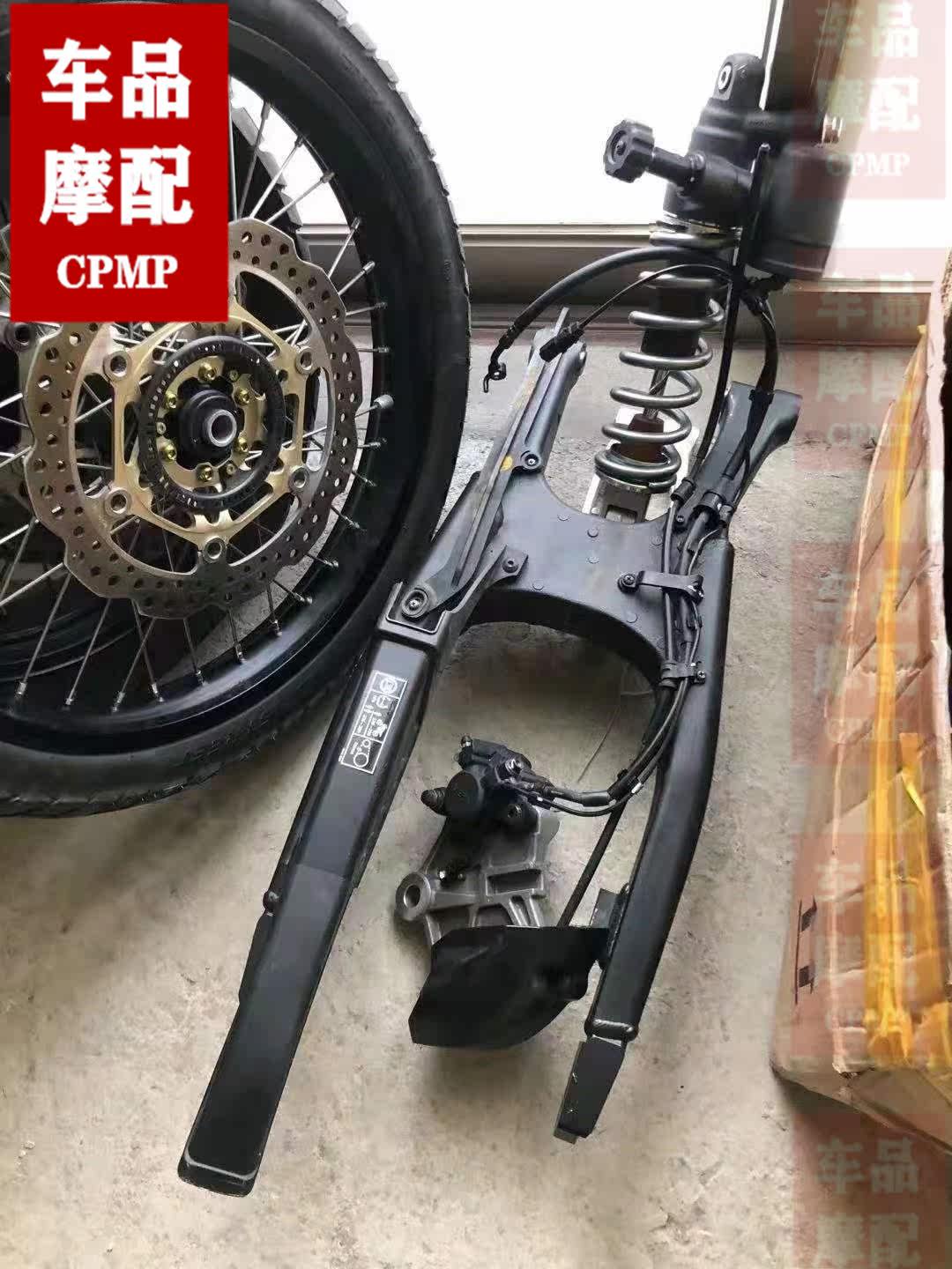 非洲双缸1100后平叉后摇臂后减震 后刹车泵后刹车油管 链条缓冲胶