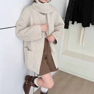 时髦博主风2025秋冬围脖设计感圆领羊毛双面呢中长款加厚大衣外套