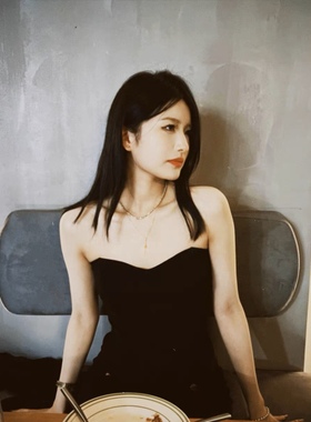 dplus studio欧美裹胸立体鱼骨束身抹胸 修身显瘦内搭露肩上衣女