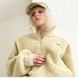 现货prix24秋冬新款羊羔绒卫衣女外套纯色高领超酷摇粒绒短款抽绳