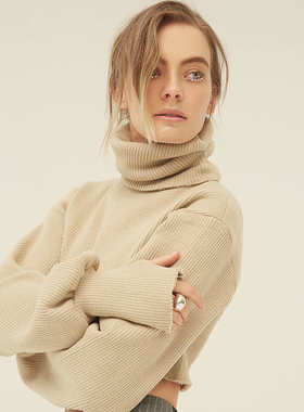 欧美2024秋新款高领两翻领高腰短款露脐露指灯笼袖修身气质薄毛衣