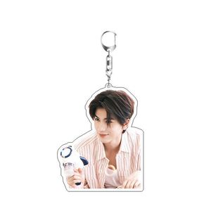 双层应援定制礼亚克力琥珀明星樱桃书包钥匙扣周边张凌赫挂件