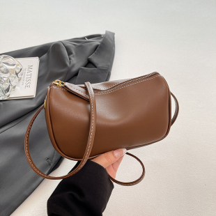 时尚小包包女2025新款秋冬百搭女士单肩斜挎包软皮简约休闲手机包