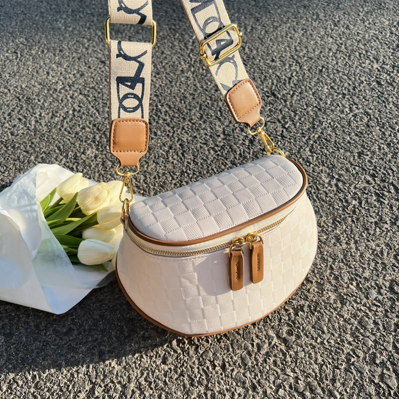 今年流行包包女2025新款夏百搭ins斜挎包小众单肩包高级感马鞍包,箱包皮具/热销女包/男包,马鞍包,淘宝优惠券,粉丝福利购,淘宝优惠卷