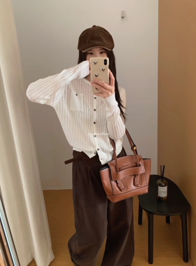 2026春季新款时尚圆领单排扣刺绣图案麻花纹羊毛针织开衫上衣