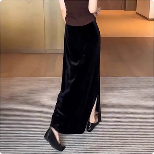 黑色丝绒半身裙女侧开叉长裙高级感显瘦百搭A字裙金丝绒复古裙子