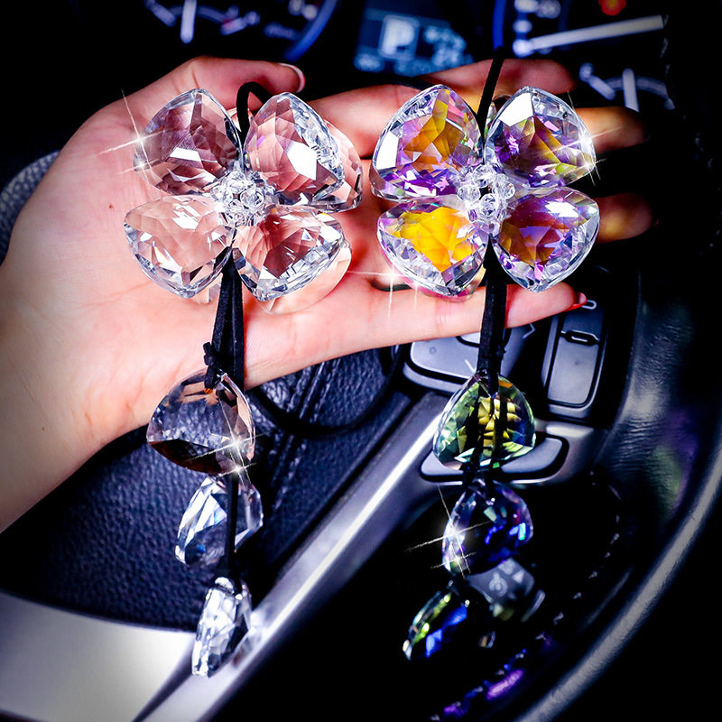 玛莎拉蒂奔驰宝马汽车挂饰车载挂件水晶装饰后视镜四叶草轻奢吊坠