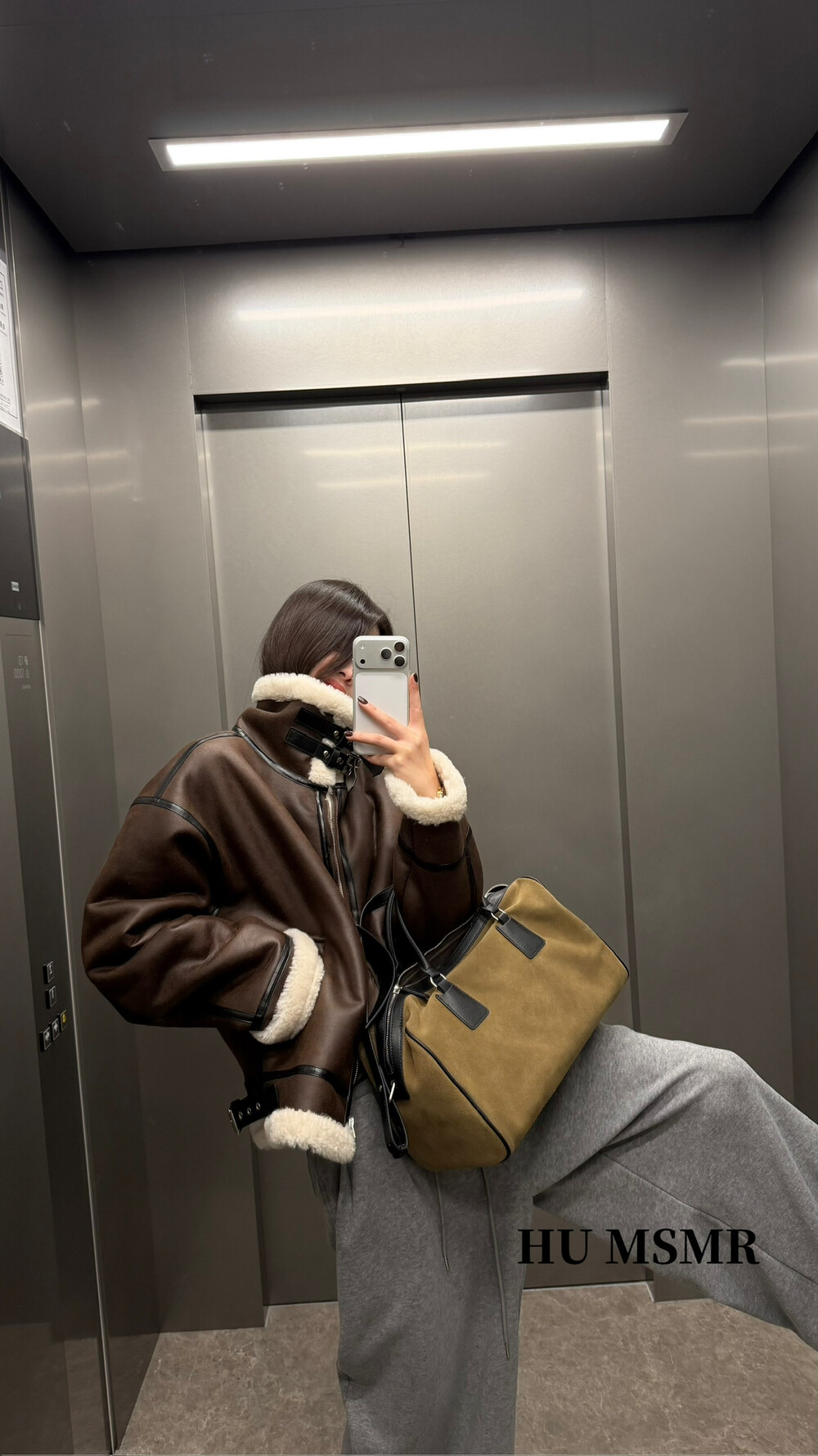 立领宽松设计感毛毛皮衣外套女