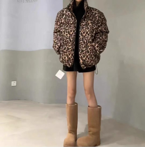 豹纹白鸭绒短款羽绒服外套女