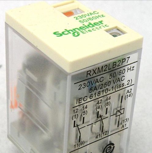 原装正品施耐德(上海) Schneider 小型继电器 RXM4LB2F7 AC120V
