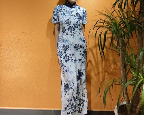 民族风手工植物染蜡染旗袍