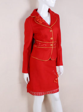 （捡漏M-2XL）玛格蒂娅2025冬季红色时尚羊毛两件套职装敬酒服尾