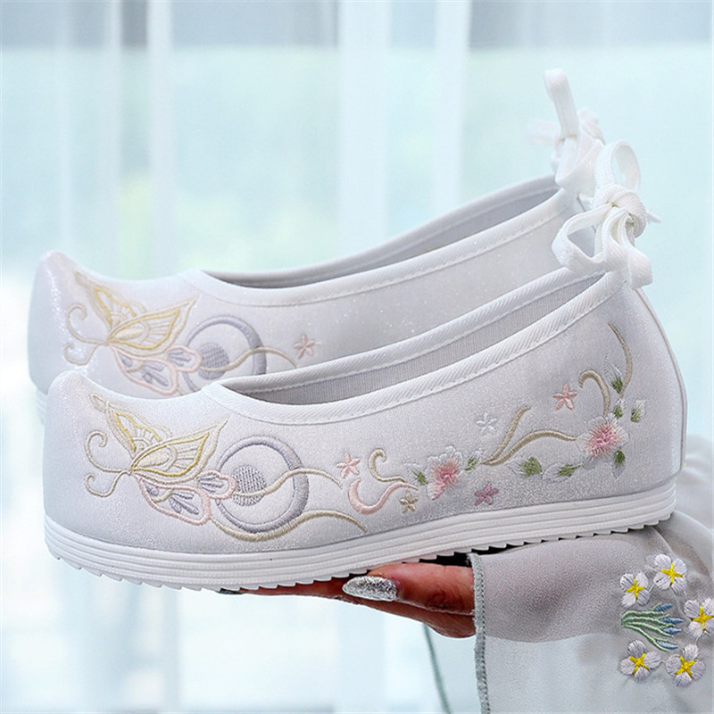 汉服鞋子女古风绣花鞋旗袍汉元素