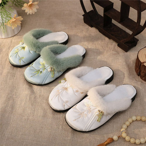 冬季缎面女式包头刺绣半拖平底