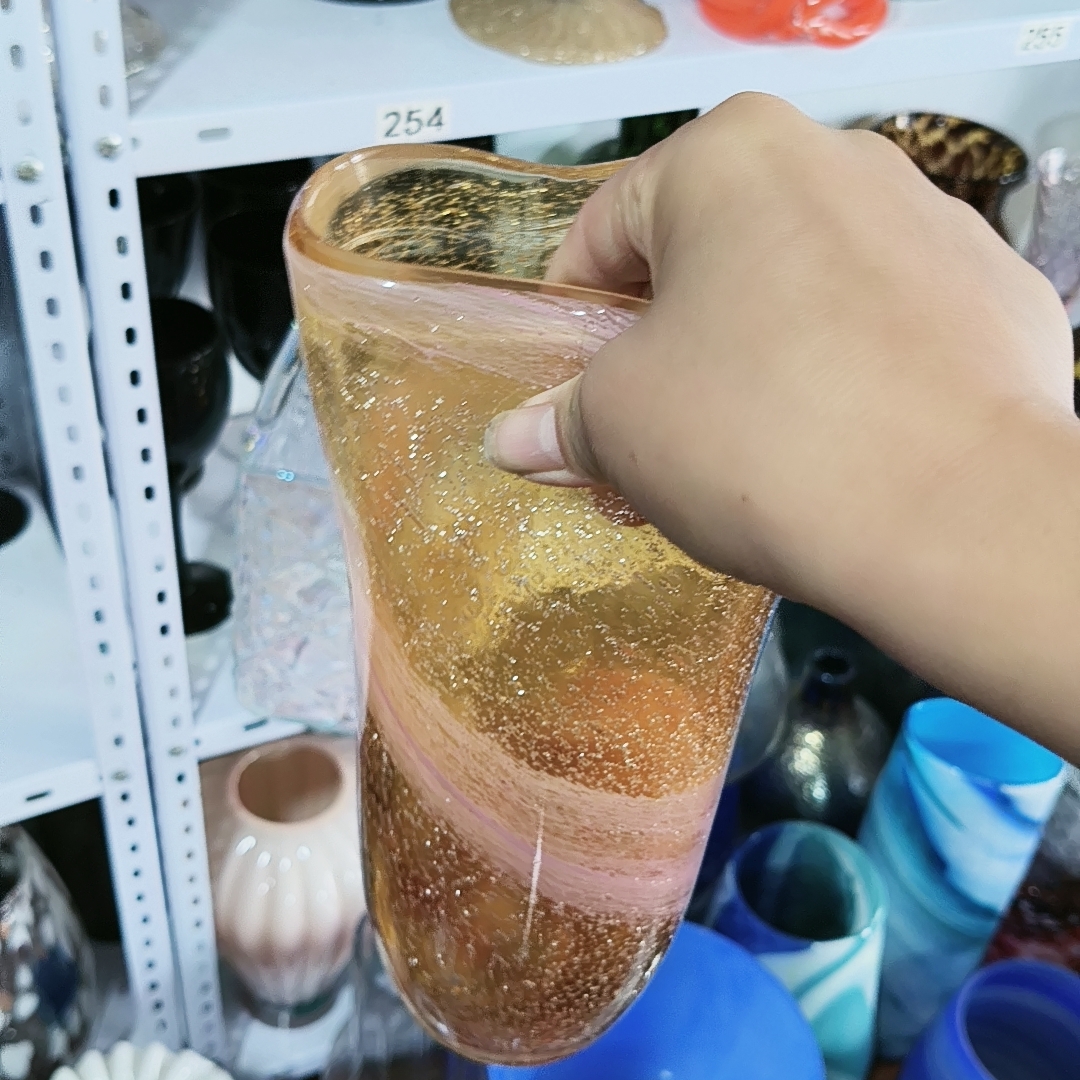 样品花瓶