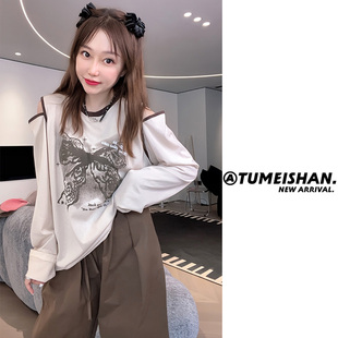 兔美善韩国代购女装 秋新 奶茶色个性时尚蝴蝶结印花露肩长袖T恤
