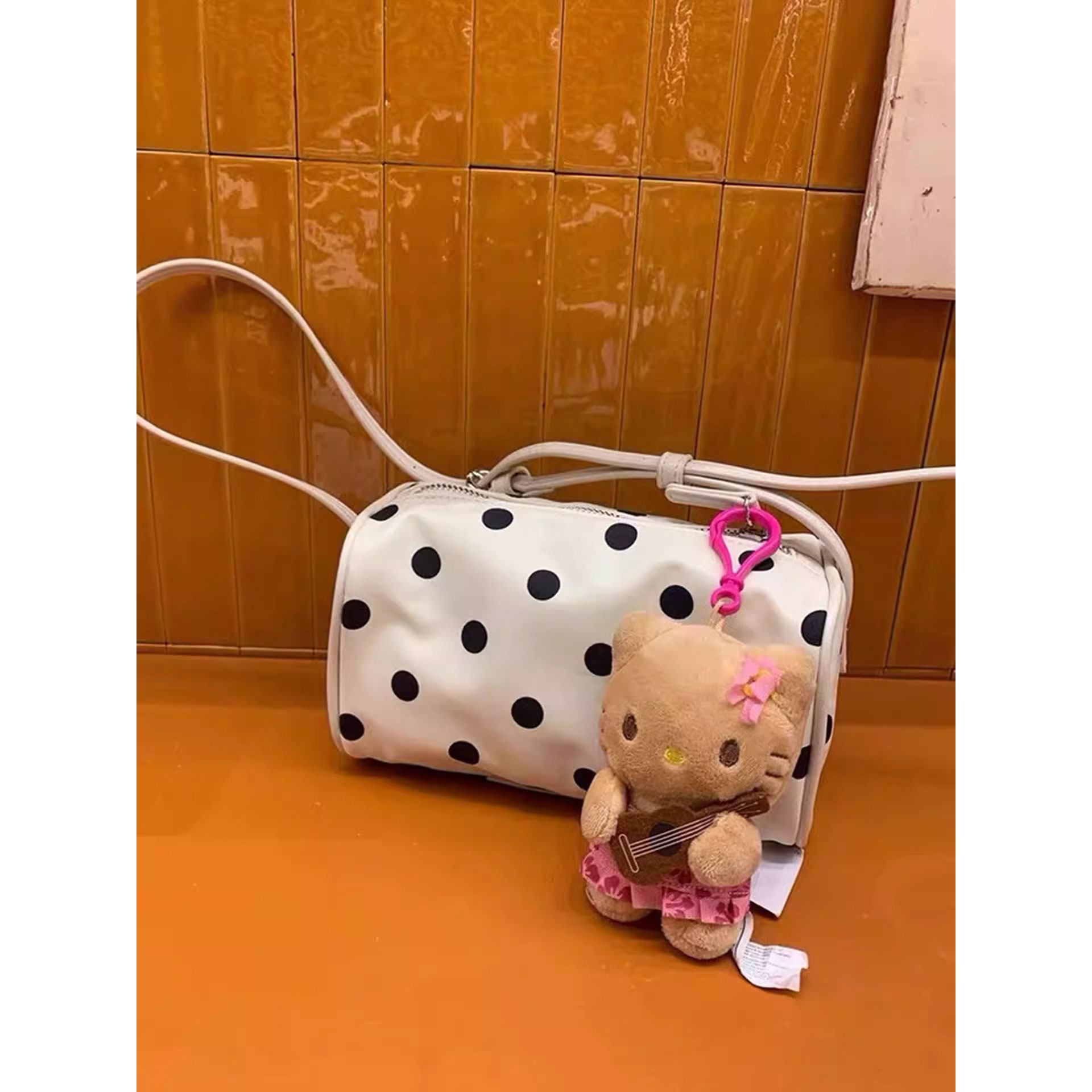 韩系波点吐司手提包帆布枕头包