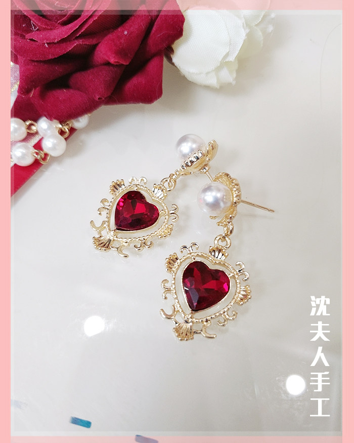 lolita日常百搭华丽宫廷红宝石爱心水滴珍珠耳钉耳饰耳环
