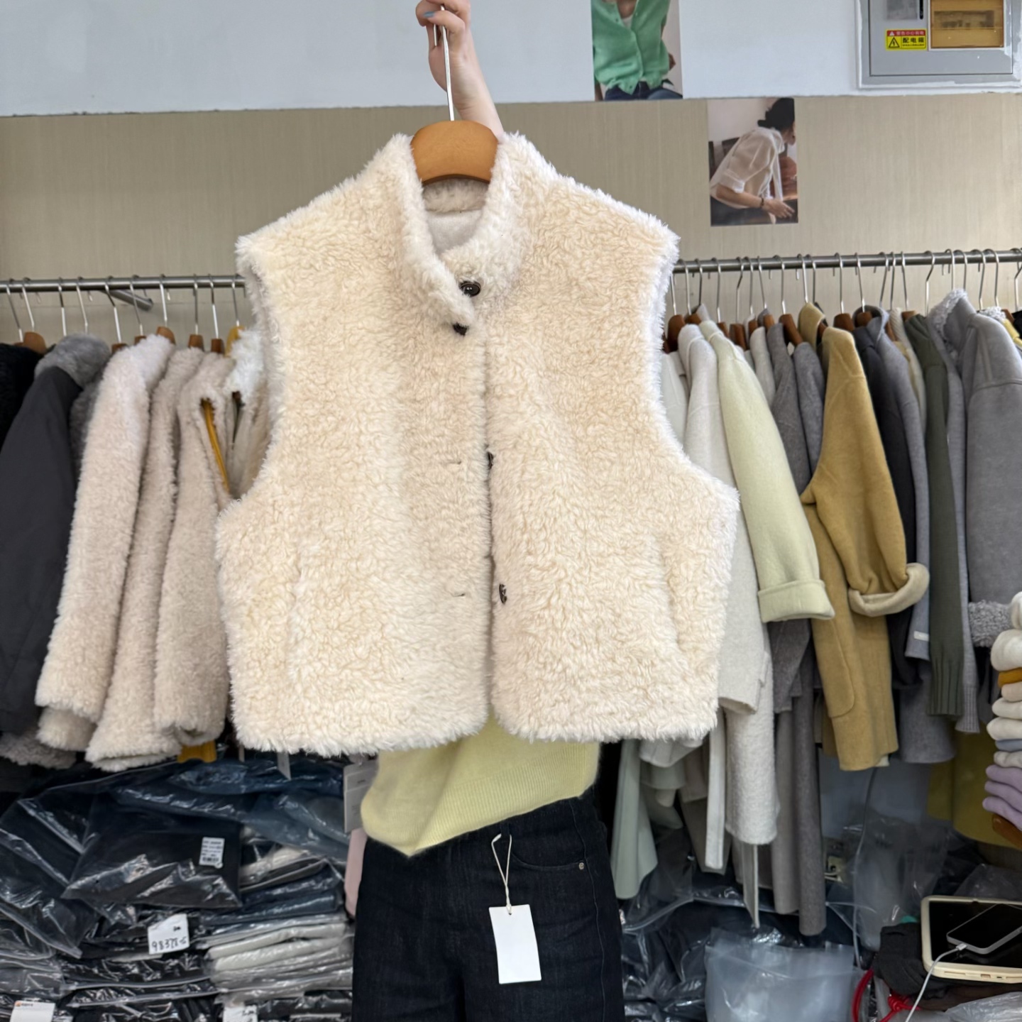 2025新款仿羊羔毛女马甲减龄百搭