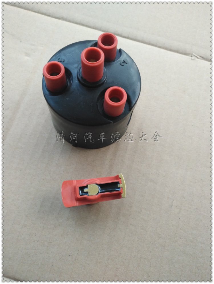 老款奥拓分电器盖分火头